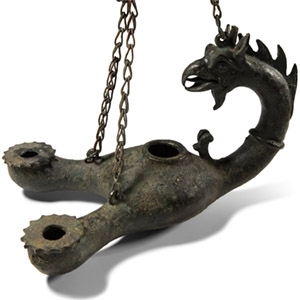 Grand Tour Bronze Twin-Spouted Hanging Oil Lamp