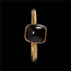 Medieval Gold Ring with Cabochon Garnet