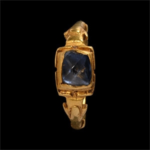 Medieval Gold Ring with Topaz Cabochon