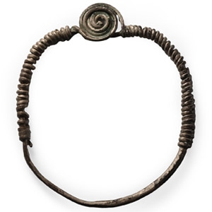 Saxon Silver Bracelet with Coiled Bezel