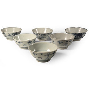 Tek Sing Treasure Shipwreck Glazed Blue and White Bowl Set