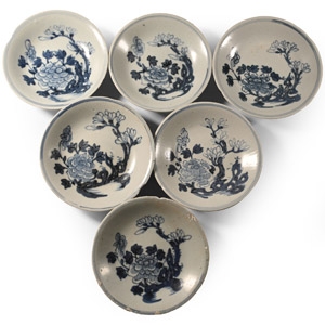 Tek Sing Treasure Shipwreck Glazed Blue and White Dish Set