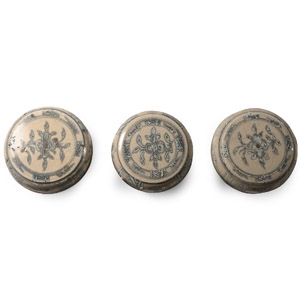 Hoi An Cargo Shipwreck Glazed Blue and White Lidded Powder Box Collection