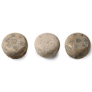 Hoi An Cargo Shipwreck Glazed Blue and White Lidded Box Collection