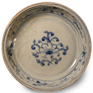 Large Hoi An Shipwreck Glazed Blue and White Bowl