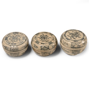 Hoi An Cargo Shipwreck Glazed Blue and White Lidded Box Collection