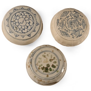 Hoi An Cargo Shipwreck Glazed Blue and White Lidded Box Collection
