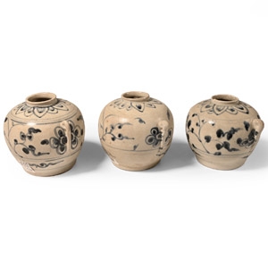 Hoi An Cargo Shipwreck Glazed Blue and White Jarlet Group