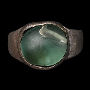 Elizabethan Silver Ring with Green Cabochon