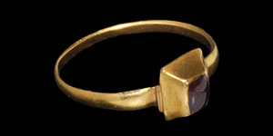 Medieval Gold Cabochon Ruby Ring