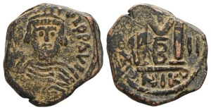 Heraclius AE 40 Nummi or Follis.