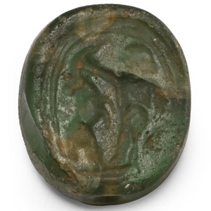 Egypto-Phoenician Glass Scaraboid with Beast-Tamer