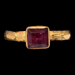 Medieval Gold Ring with Ruby