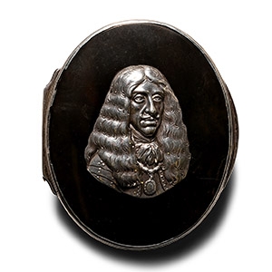 Stuart Period Silver Snuff Box with Bust of Charles II