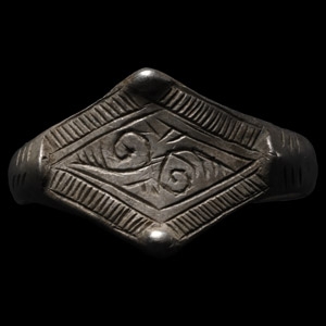 Medieval Silver Ring with Lozenge-shaped Bezel