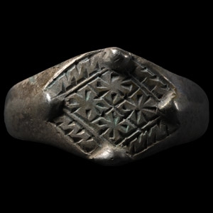 Medieval Silver Ring with Lozenge-shaped Bezel