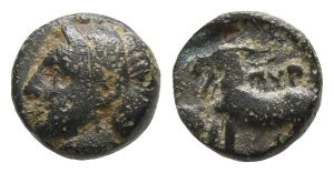 Lesbos, Pyrrha AE 10mm.