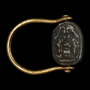 Phoenician Scarab in Gold Swivel Ring