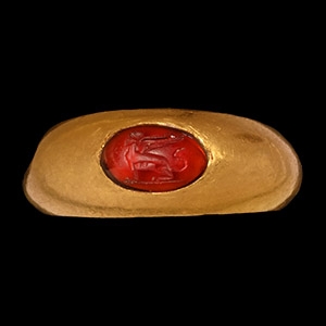 Roman Gold Ring with Sphinx