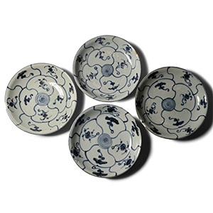 Tek Sing Treasure Shipwreck Glazed Blue and White Dish Set