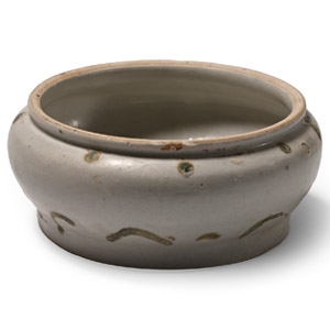 Hoi An Cargo Shipwreck Glazed Green and White Bowl