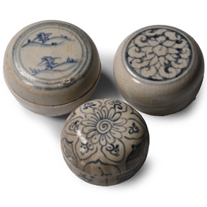 Hoi An Cargo Shipwreck Glazed Blue and White Lidded Box Collection