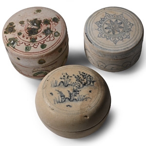 Hoi An Cargo Shipwreck Glazed Blue and White Lidded Box Collection