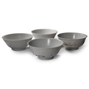 Tek Sing Treasure Shipwreck Glazed Polychrome Bowl Set