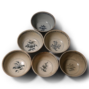 Hoi An Cargo Shipwreck Glazed Blue and White Bowl Set