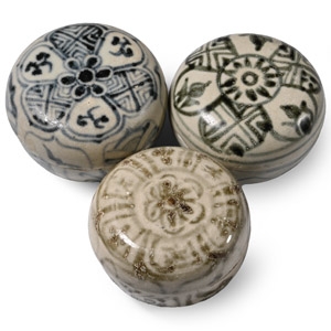 Hoi An Cargo Shipwreck Glazed Blue and White Lidded Box Collection