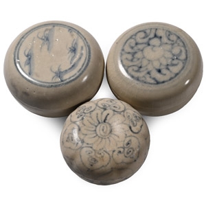 Hoi An Cargo Shipwreck Glazed Blue and White Lidded Box Collection