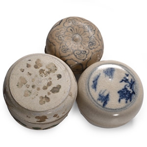 Hoi An Cargo Shipwreck Glazed Blue and White Lidded Box Collection
