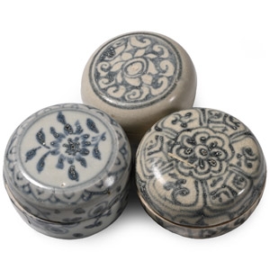 Hoi An Cargo Shipwreck Glazed Blue and White Lidded Box Collection