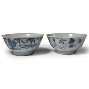 Tek Sing Treasure Shipwreck Glazed Blue and White Bowl Pair