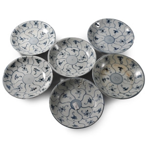 Large Tek Sing Treasure Shipwreck Glazed Blue and White Dish Set