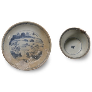 Ca Mau Cargo Shipwreck Glazed Blue and White Tea Bowl and Saucer
