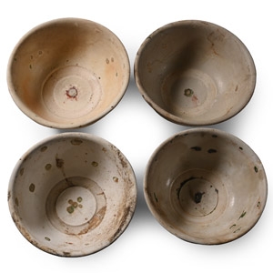 Hoi An Cargo Shipwreck Glazed Polychrome Bowl Set
