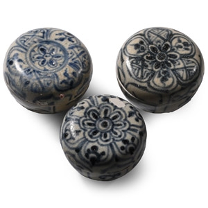 Hoi An Cargo Shipwreck Glazed Blue and White Lidded Box Collection