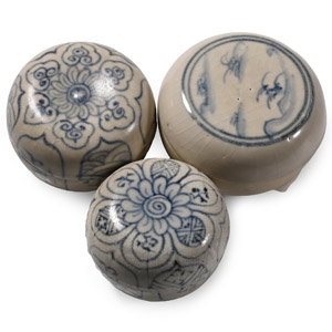 Hoi An Cargo Shipwreck Glazed Blue and White Lidded Box Collection