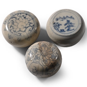 Hoi An Cargo Shipwreck Glazed Blue and White Lidded Box Collection