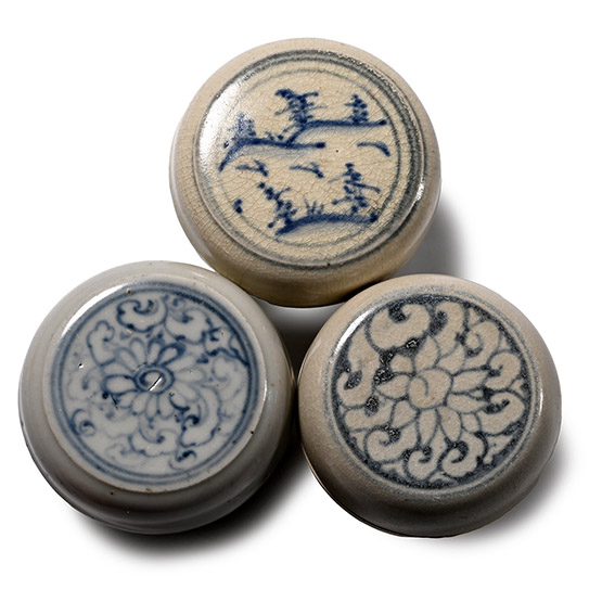 Hoi An Cargo Shipwreck Glazed Blue and White Lidded Box Collection