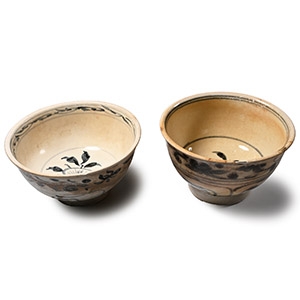 Hoi An Cargo Shipwreck Glazed Blue and White Bowl Pair