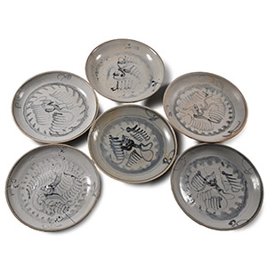 Tek Sing Treasure Shipwreck Glazed Blue and White Plate Set