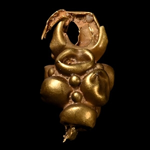 Roman Gold Ornamental Pendant