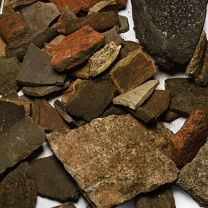 Romano-British Mixed Pottery and Other Sherd Group from Crocololana