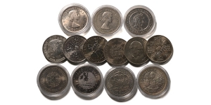 Group of Thirteen [13] Elizabeth II AR Crowns.