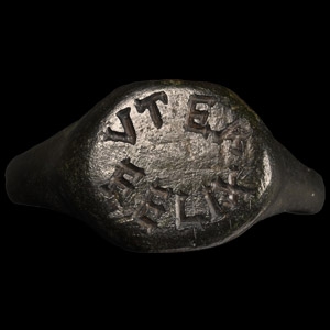 Roman Bronze Ring with VTER FELIX