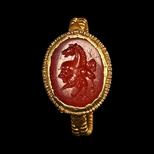 Roman Gold Ring with Gryllos Gemstone