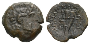 Ptolemaic Kingdom of Egypt, Kleopatra III and Ptolemy IX Soter II (Lathyros) AE Hemiobol(?).