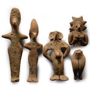 Western Asiatic Style Terracotta Figure Group